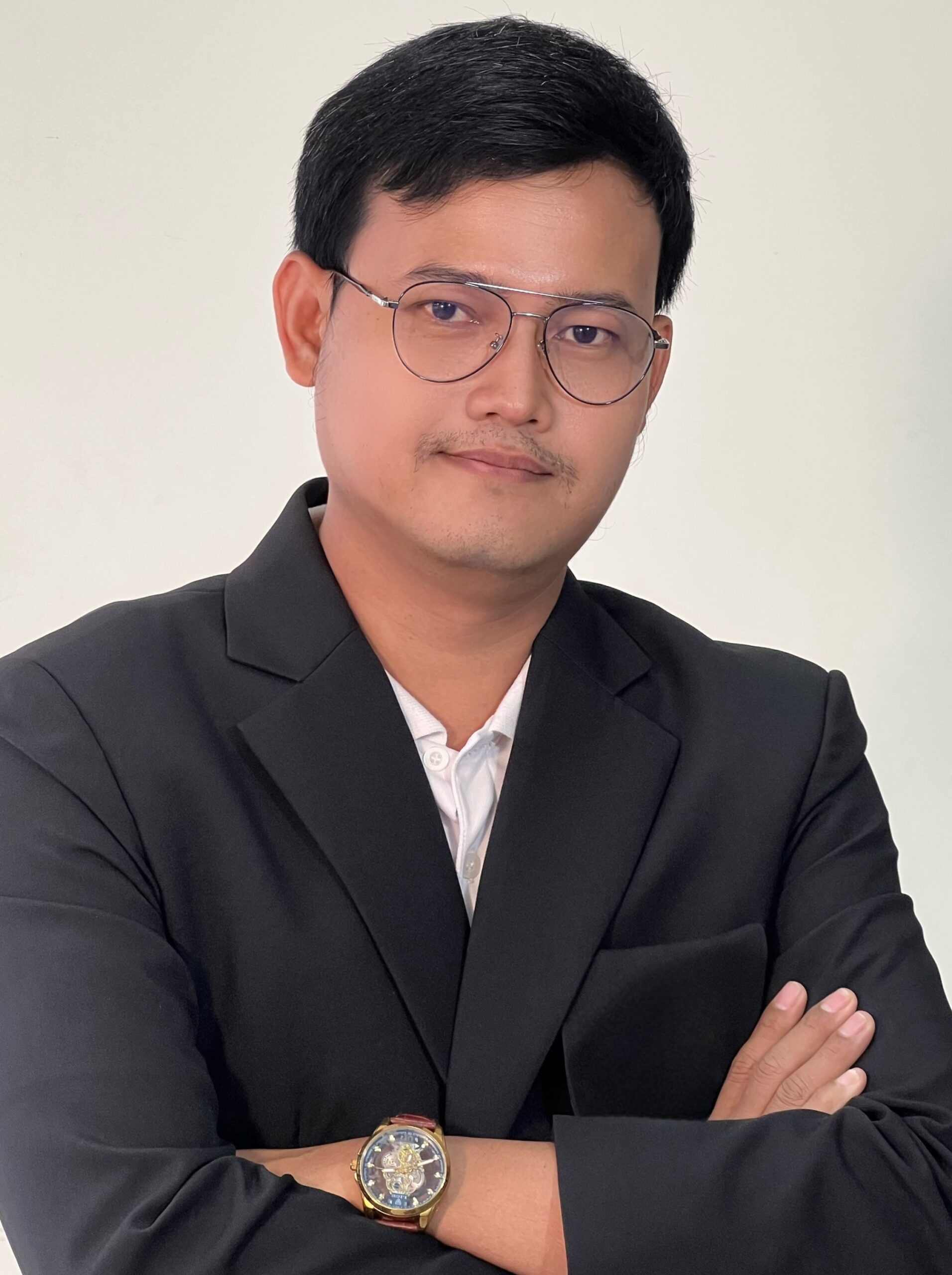 อาจารย์พิชิตชัย เรือน้อย