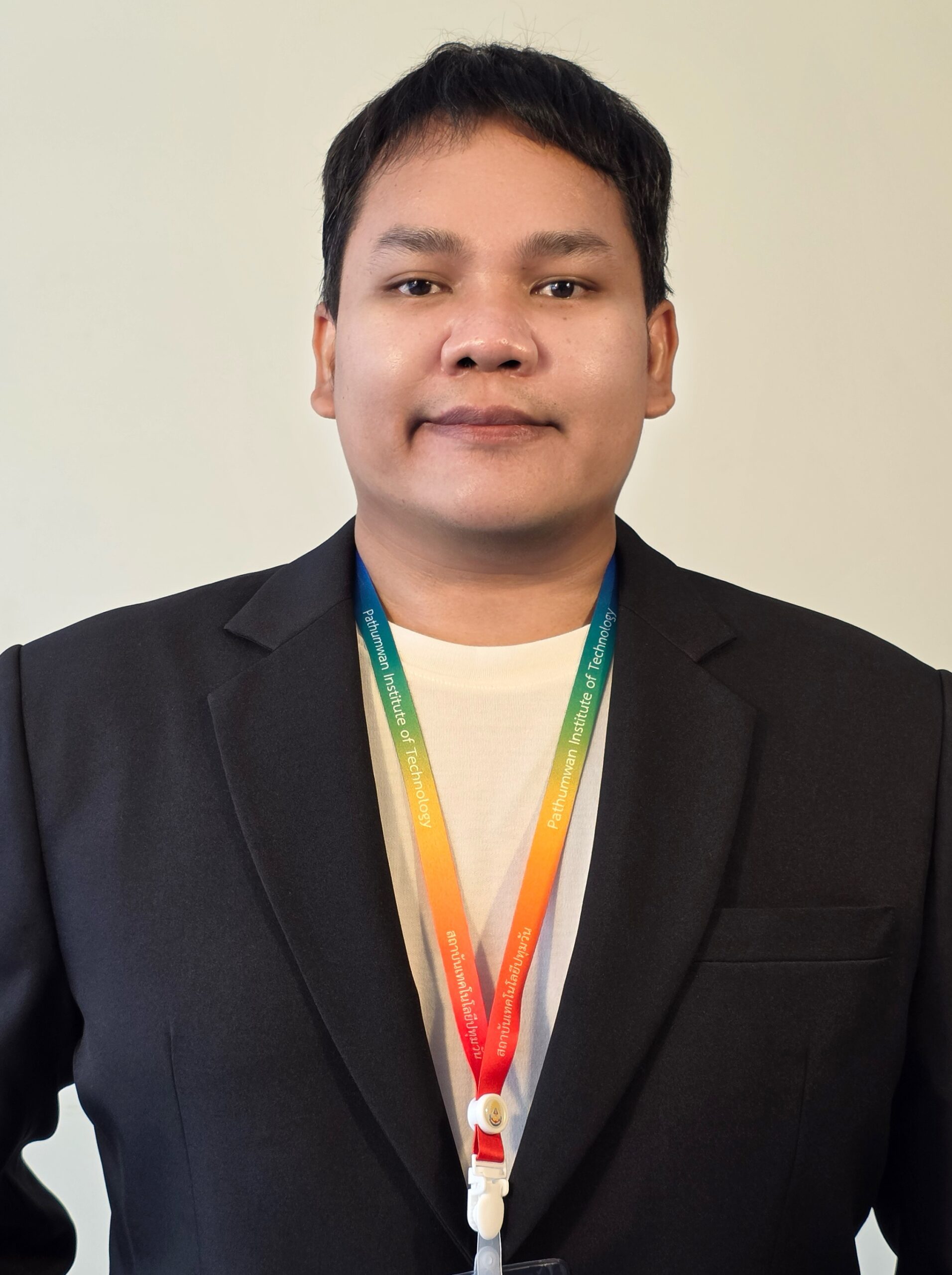 อาจารย์ปิยะวัฒน์ ทองแก้ว