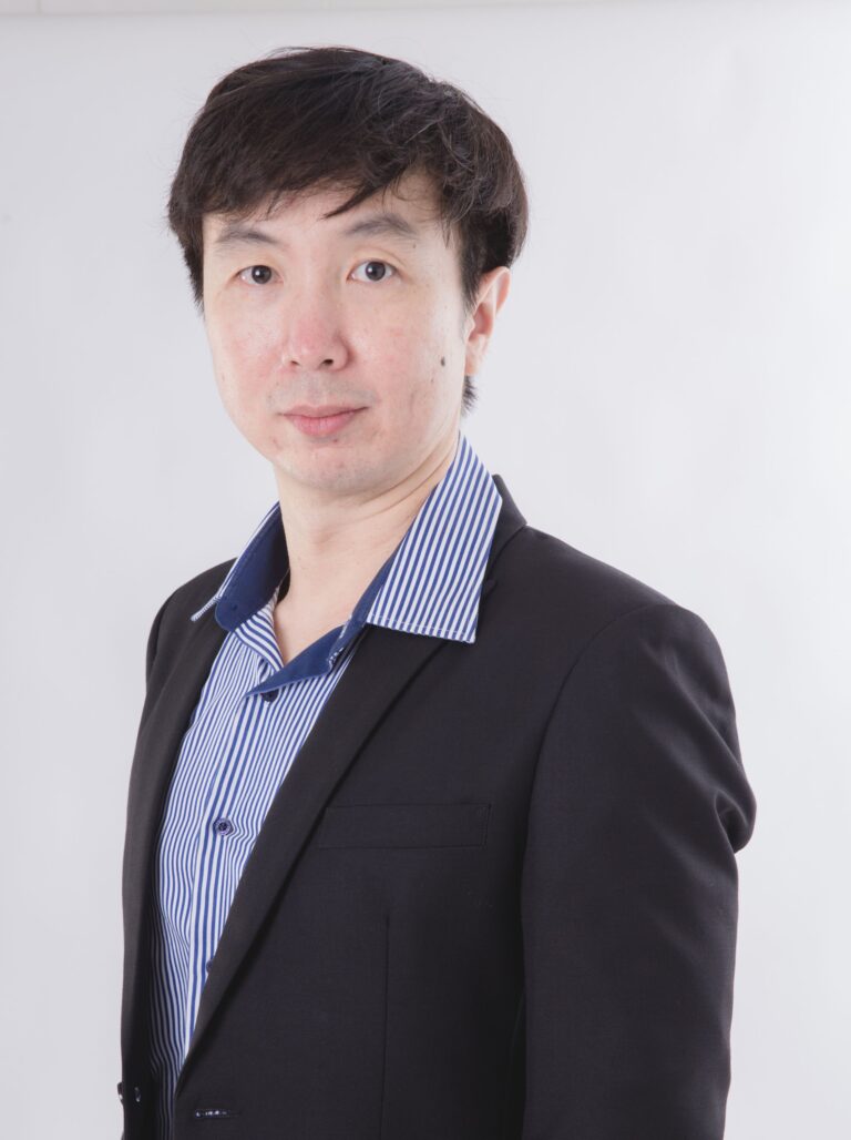 ผู้ช่วยศาสตราจารย์ ดร.อมร คุ้มทรัพย์สิริ