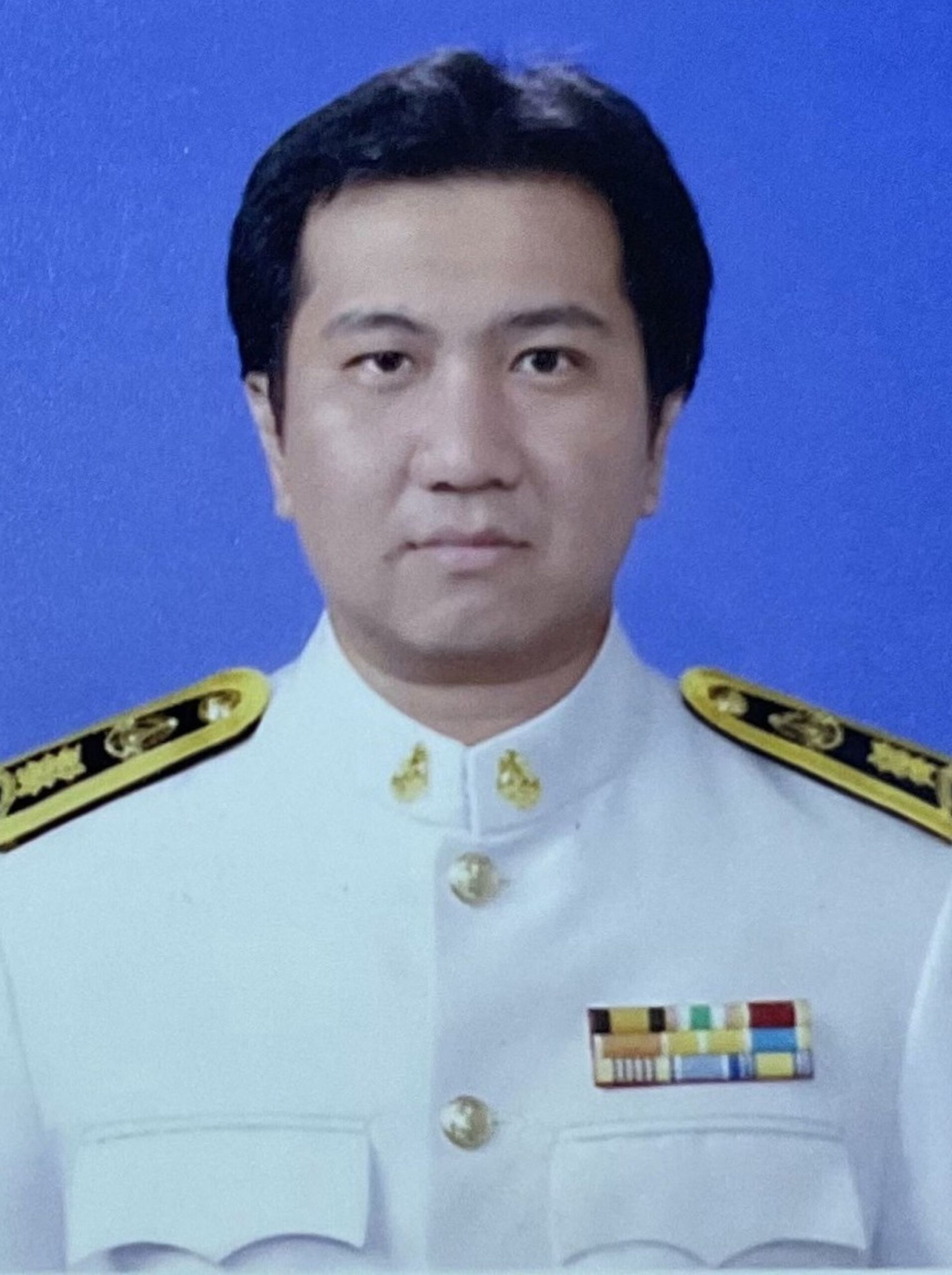 ผู้ช่วยศาสตราจารย์ ดร.ธนวัช สุจริตวรกุล